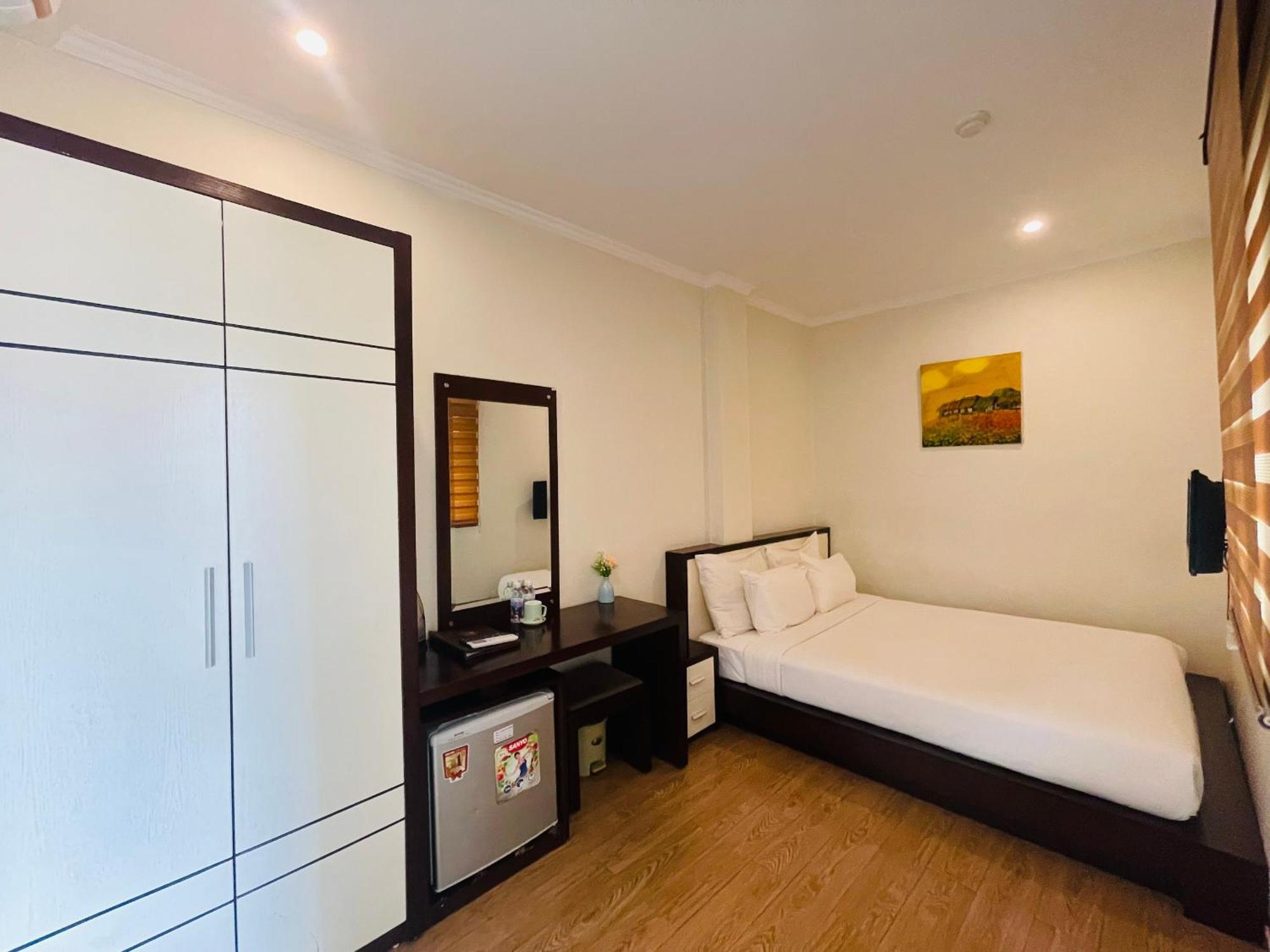 Rising Dragon Hotel, Hanoi